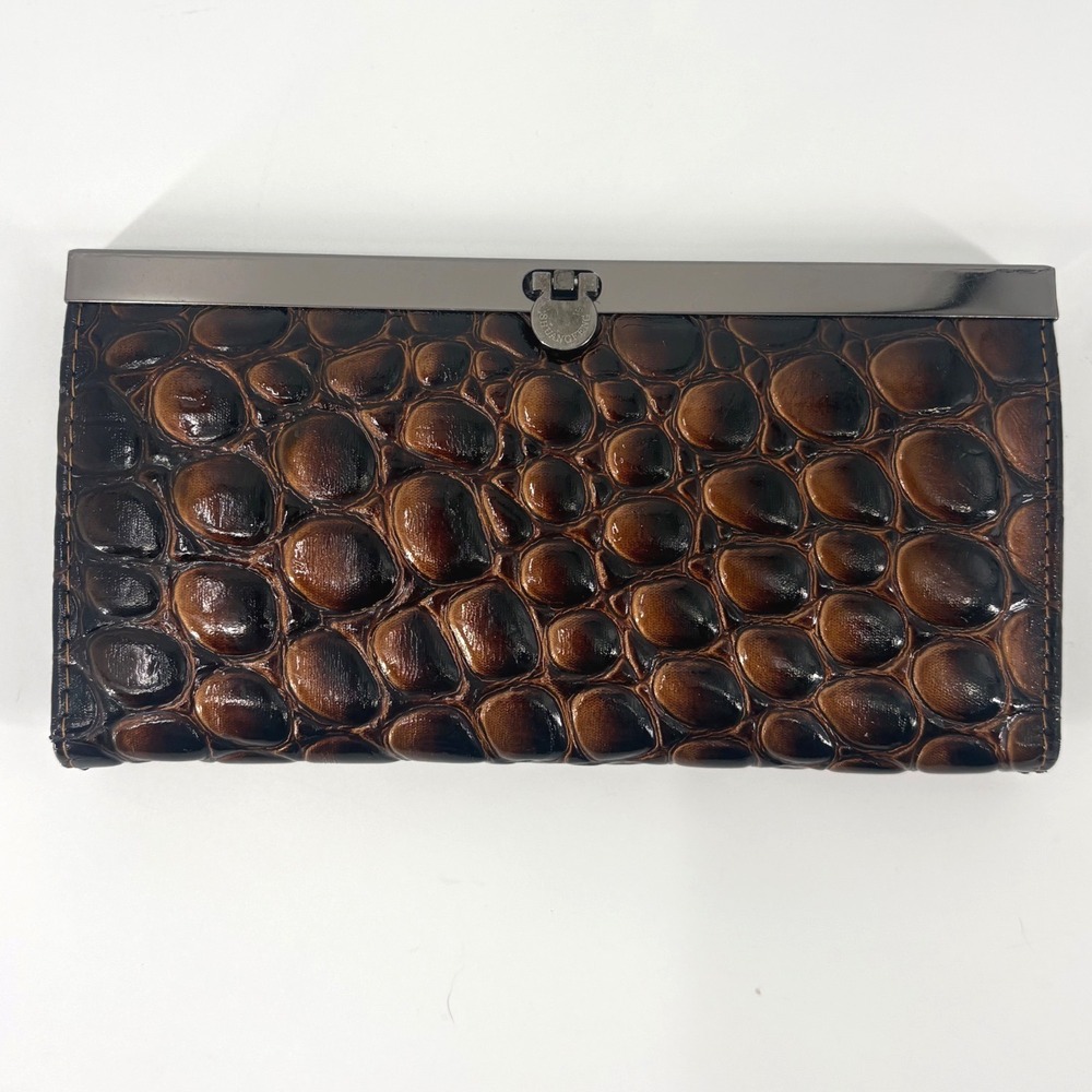 Women's Brown Embossed Faux Croc Clutch Wallet with Metal Clasp‎ Closure